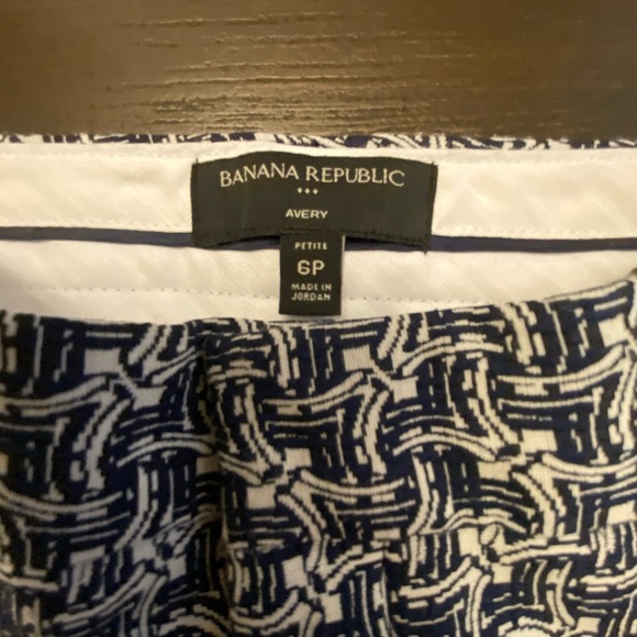 Banana Republic Avery Petite Pants, Size 6P, Work and business casual attire - Picture 3 of 5